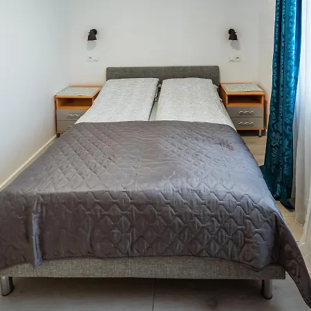 Dla 4 Osob Blisko Morza 아파트