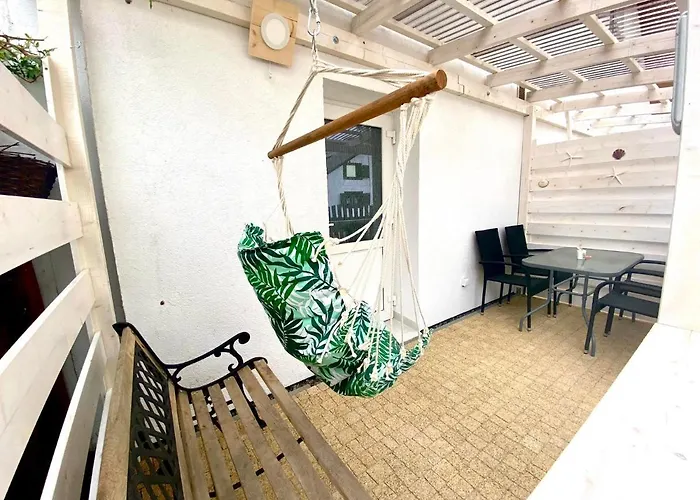 Dla 4 Osob Blisko Morza 아파트 니에초르체